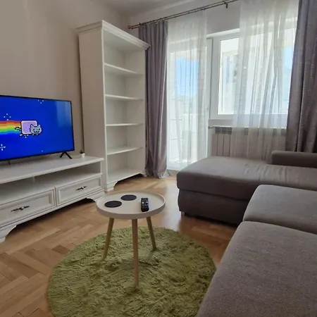 Onix With Free Parking Brasov