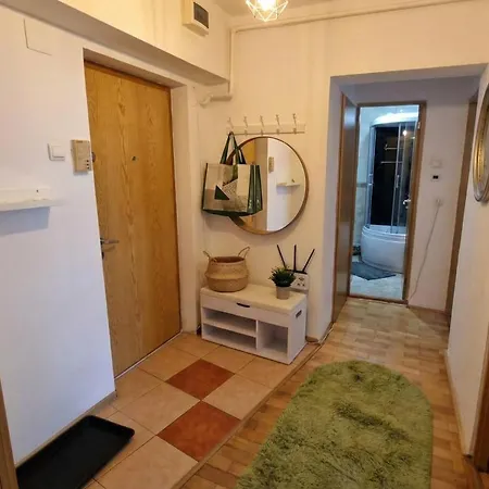 Onix With Free Parking Braşov